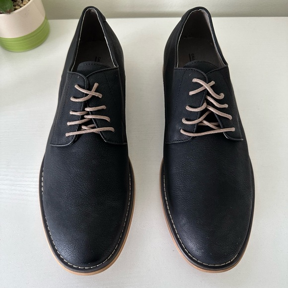 Call it Spring Men’s Dress Shoes - Picture 2 of 9